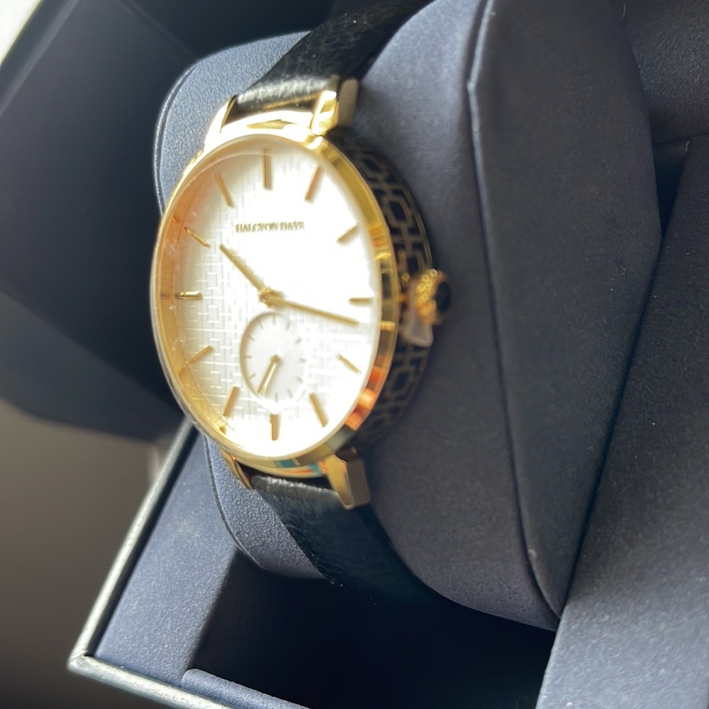 Halcyon Days Maya Watch - Picture 3 of 5